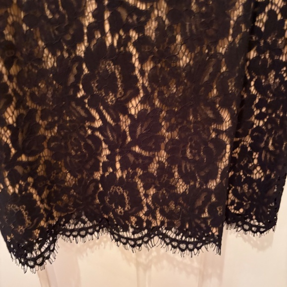 Karen Kane Black Dress size XL like new. Lacey overlay look and fabulous sleeves - Picture 2 of 6